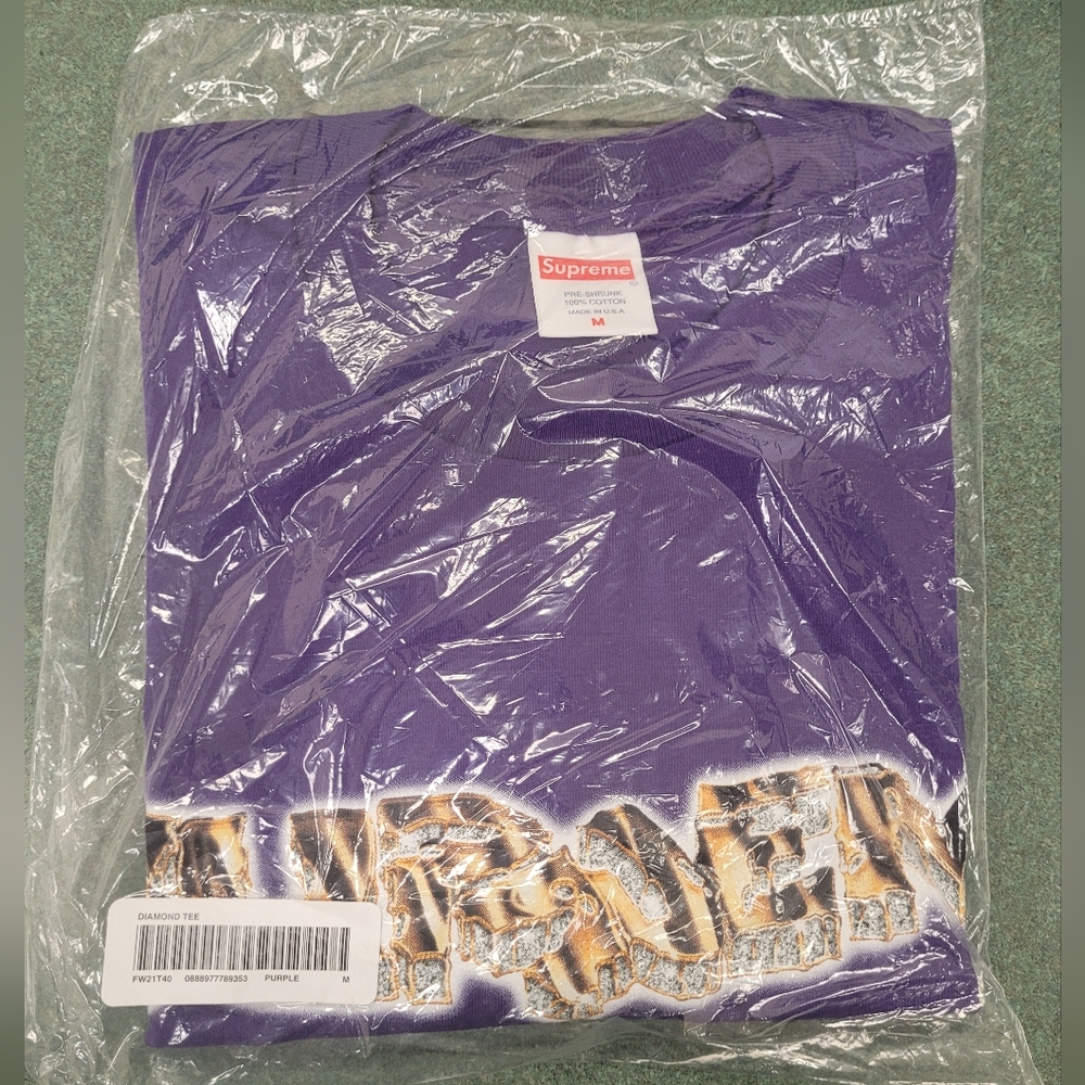 Supreme diamond purple tee size medium